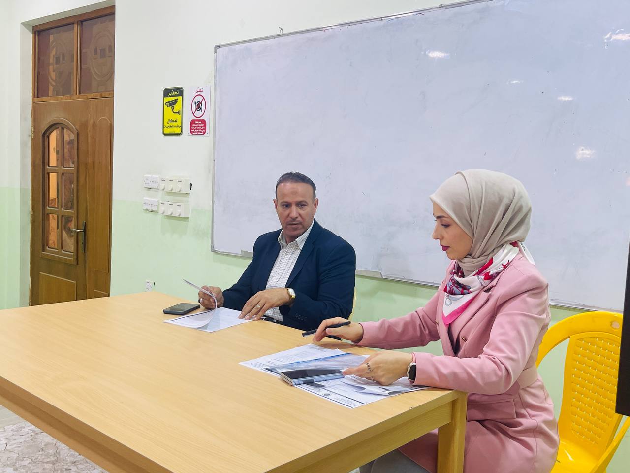 لسيد عميد كلية الهندسة والتقنيات الهندسية اجتماعًا  يعقد اجتماع موسعًا في وحدة ضمان الجودة