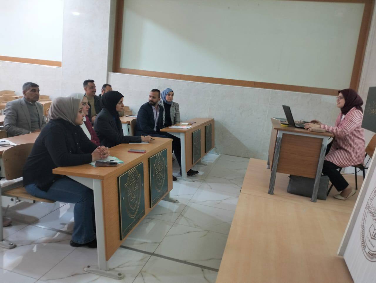 قسم هندسة تقنيات القدرة الكهربائية  يقيم دورة تدريبية بعنوان "خطوات كتابة تقرير التقييم الذاتي وعمل الخطة التحسينية