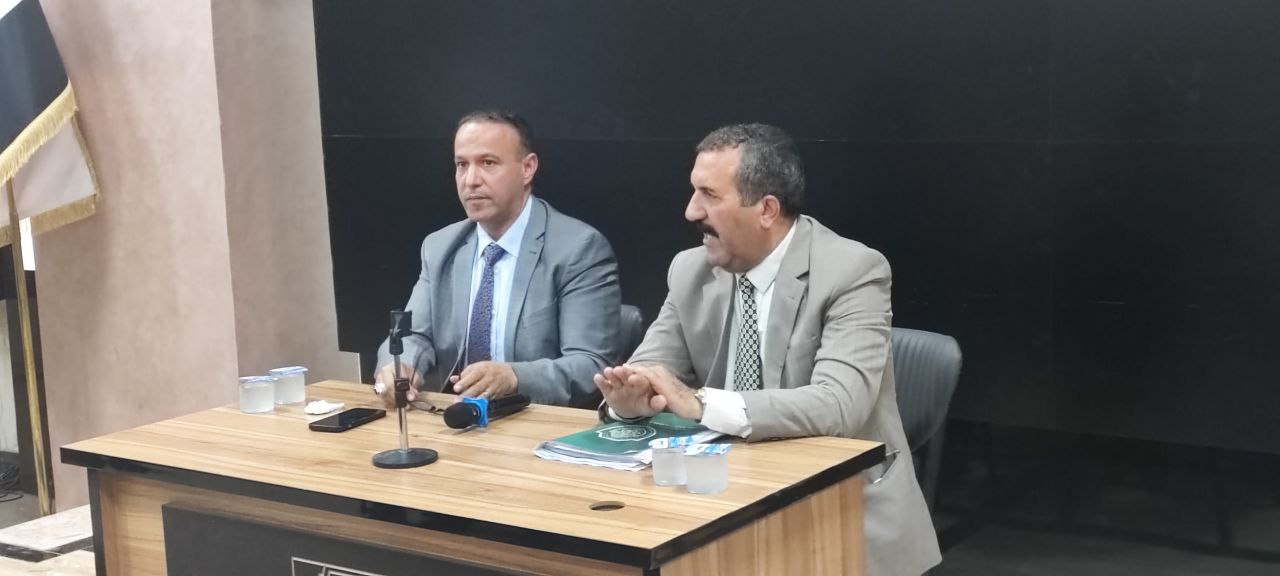 اجتماع موسع لتهيئة متطلبات الامتحانات النهائية بكلية الهندسة والتقنيات الهندسية 