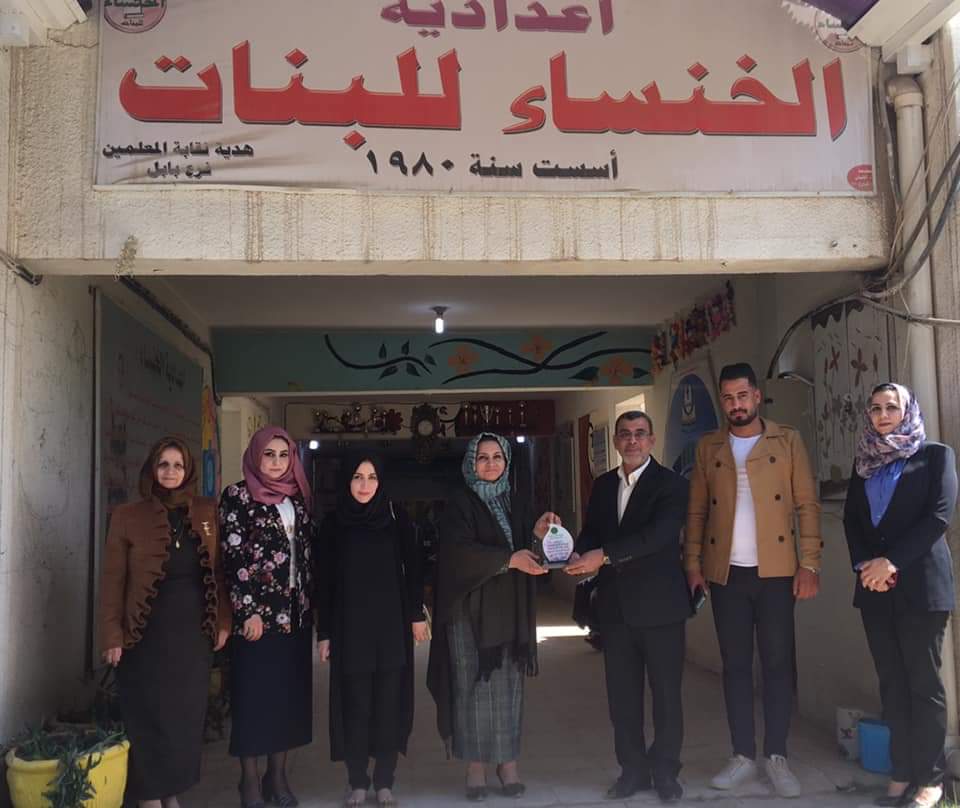 زيارة كلية المستقبل الجامعة/قسم الفيزياء الطبية لاعدادية الخنساء للبنات