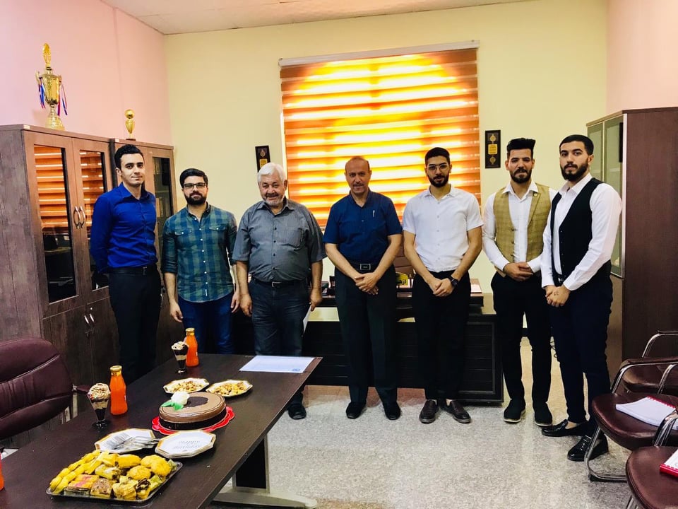 مناقشة بحوث تخرج