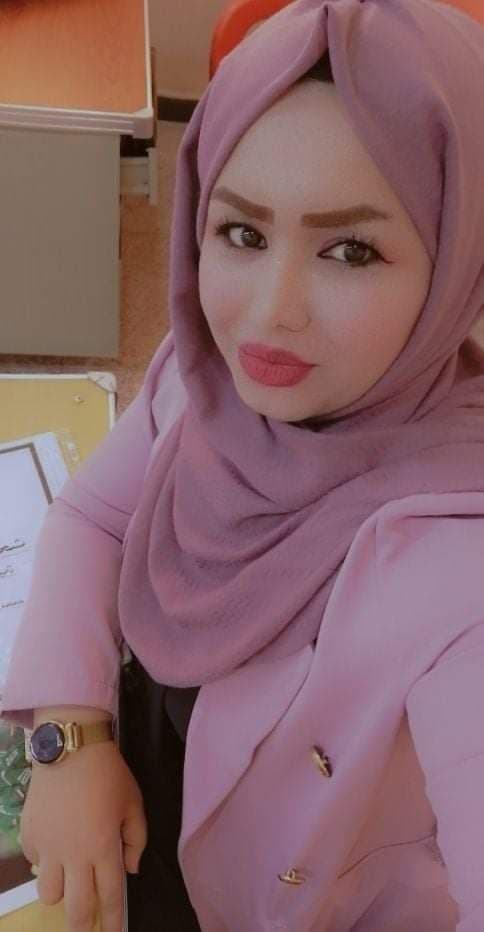 طبقات السطح .........حركة الزمان في اعمال الفنان بلاسم محمد