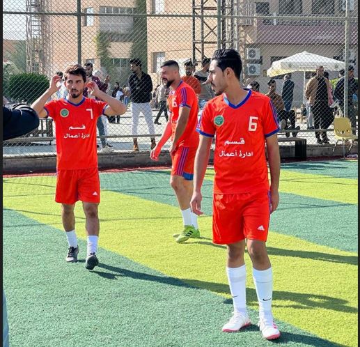 تاهل فريق قسم ادارة الاعمال الى النصف النهائي بعد الفوز على فريق هندسة البناء  الانشاءات