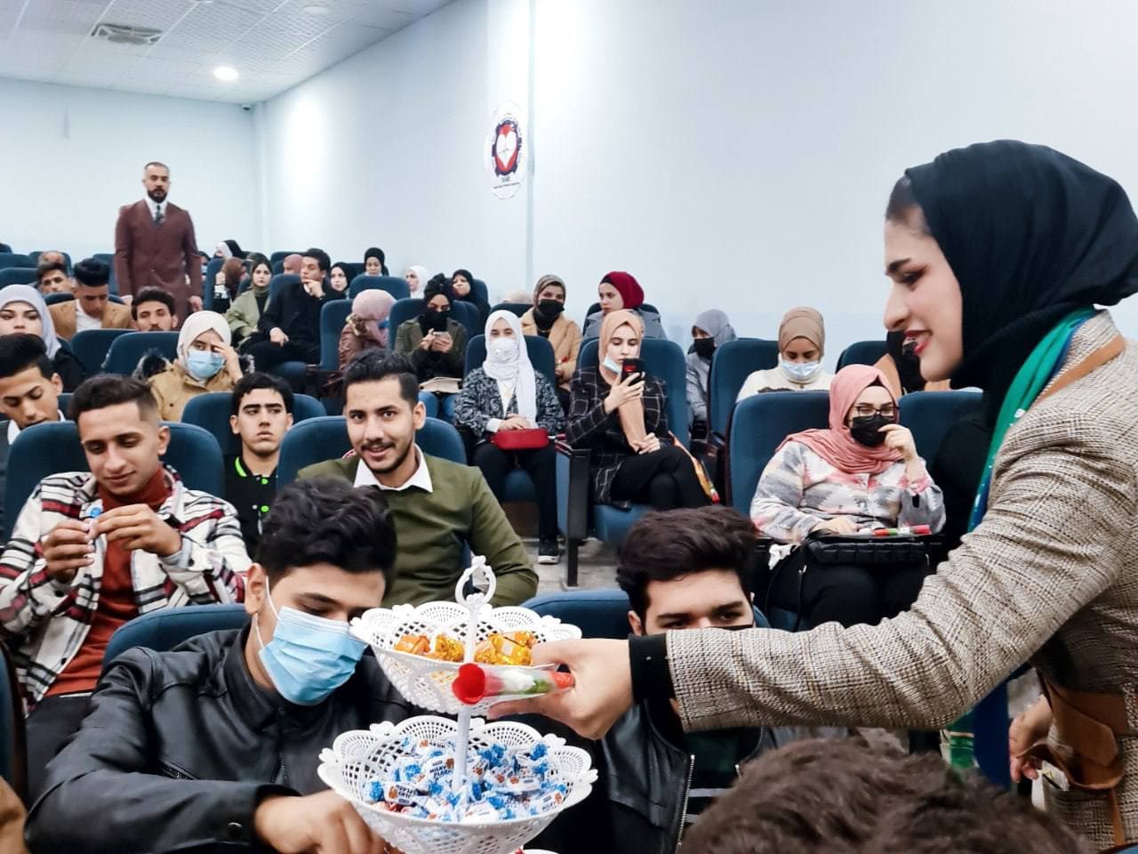 قسم طب الاسنان في كلية المستقيل الجامعة يستقبل طلاب المرحلة الأولى المقبولين للعام الدراسي 2021/2022