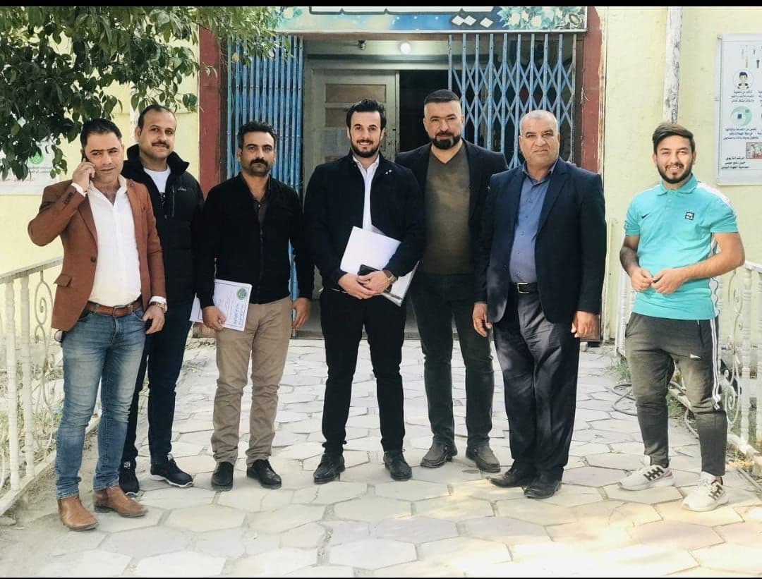 زيارة التدريسي م.د وليد خالد عبدالهادي لطلبة المرحلة الرابعة في التطبيق الميداني