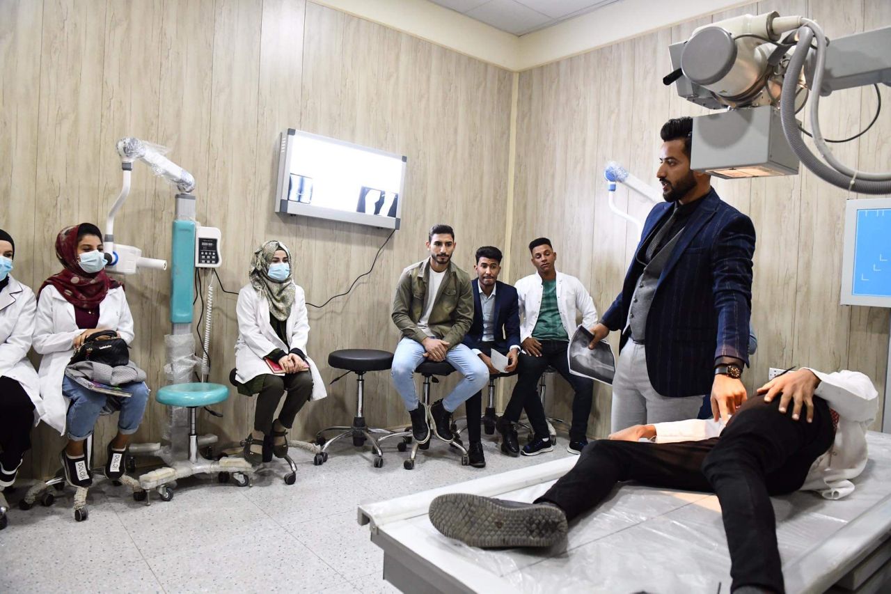 اقامة  ندوة  علمية   في  قسم   تقنيات   الأشعة