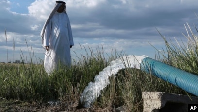 مقالة المدرس المساعد حسن علي شمخي بعنوان " العلاقة بين تلوث ابار المياه وأماكن طرح نفايات المصافي النفطية السائلة  "