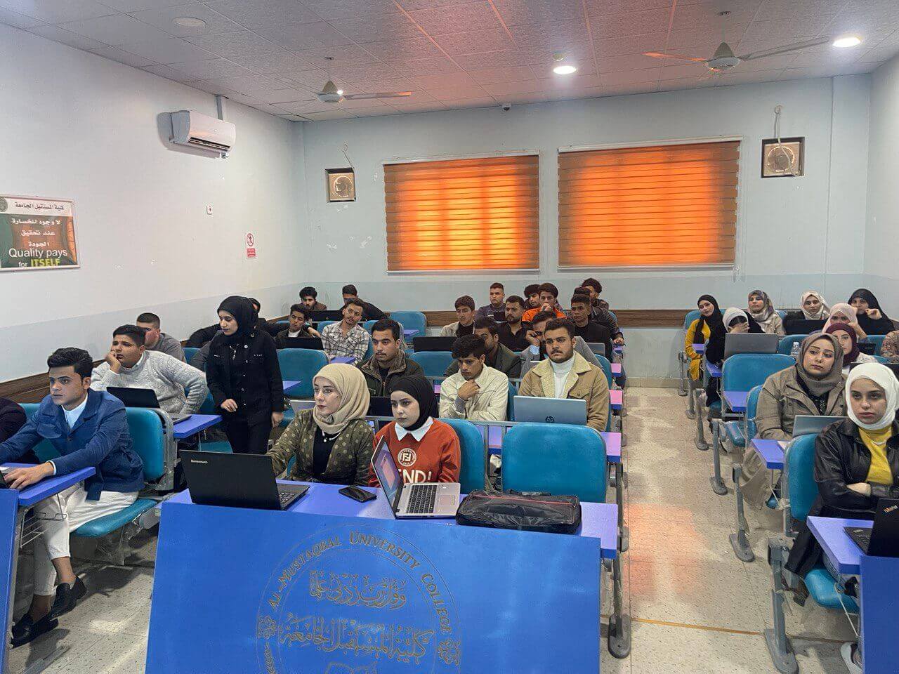 ورشة علمية بعنوان (تنصيب البرامج الهندسية)