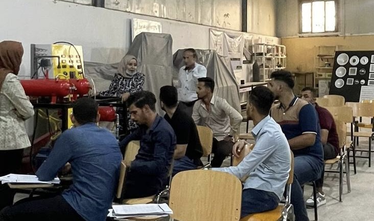 تدريسيين في قسم هندسة تقنيات التكييف والتبريد يقدمون ورشة علمية