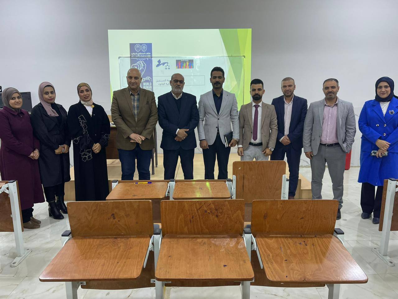 دورة تدريبية لتدريسيين مادة حقوق الانسان في كليات واقسام جامعة المستقبل 