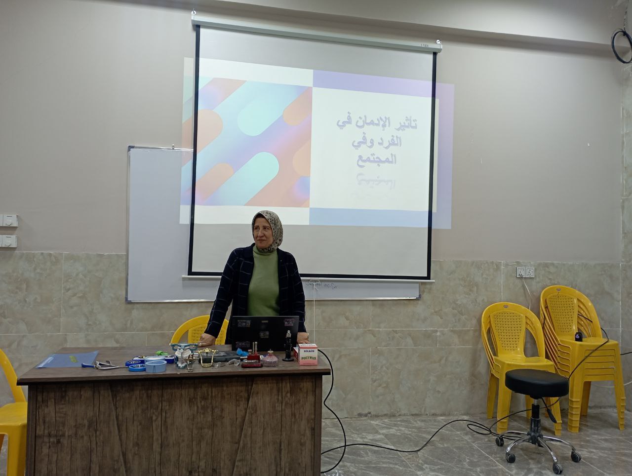تأثير الادمان على الفرد والمجتمع 