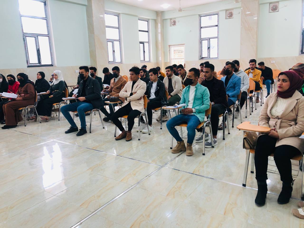 جانب من الدوام الحضوري في كليه الصيدلة