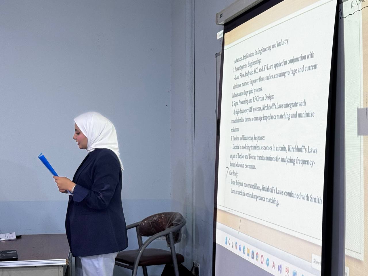 Presentation of seminar by second-stage students in electrical circuits