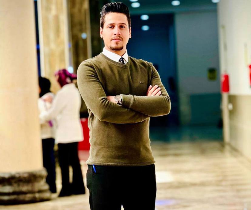 مقالة علمية بعنوان " التوجهات المستقبلية في هندسة الطب الحياتي: من الأبحاث إلى التطبيقات العملية للطالب احمد جليل شبيب