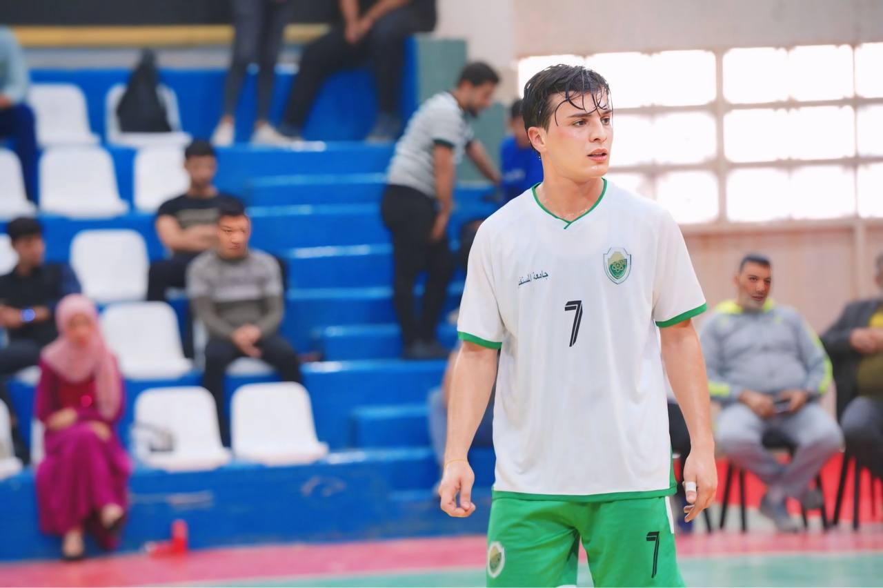 مشاركة طالب من قسم التكييف والتبريد في وفد المنتخب العراقي للجامعات لكرة القدم 