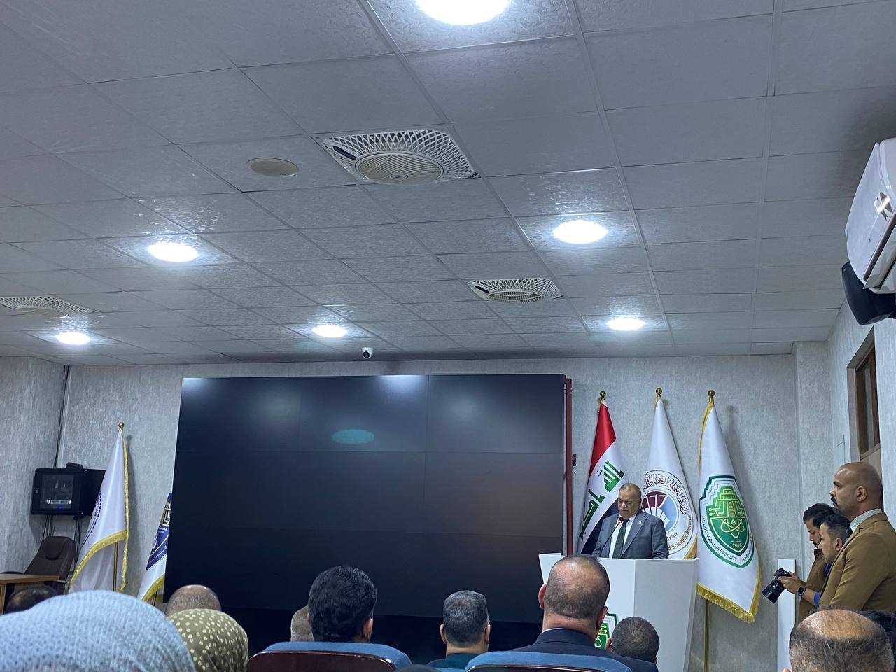 اجتماع السيد رئيس الجامعة المحترم مع كادر كلية العلوم في ،جامعة المستقبل