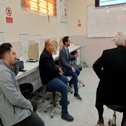 سمنار علمي بعنوان مطيافية الانهيار المستحث بالليزر المستخدمة في التحليل الطيفي
