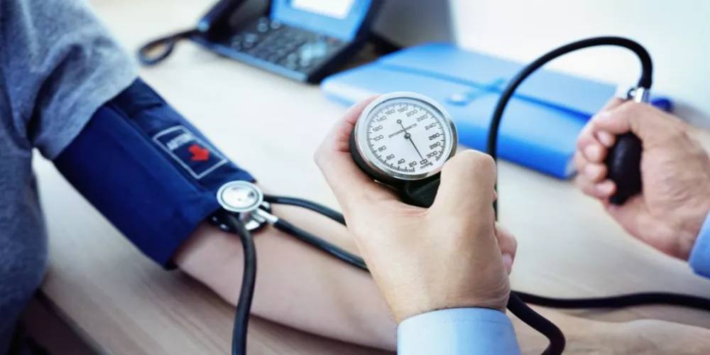 حلقة نقاشية " جهاز مقياس ضغط الدم sphygmomanometer"