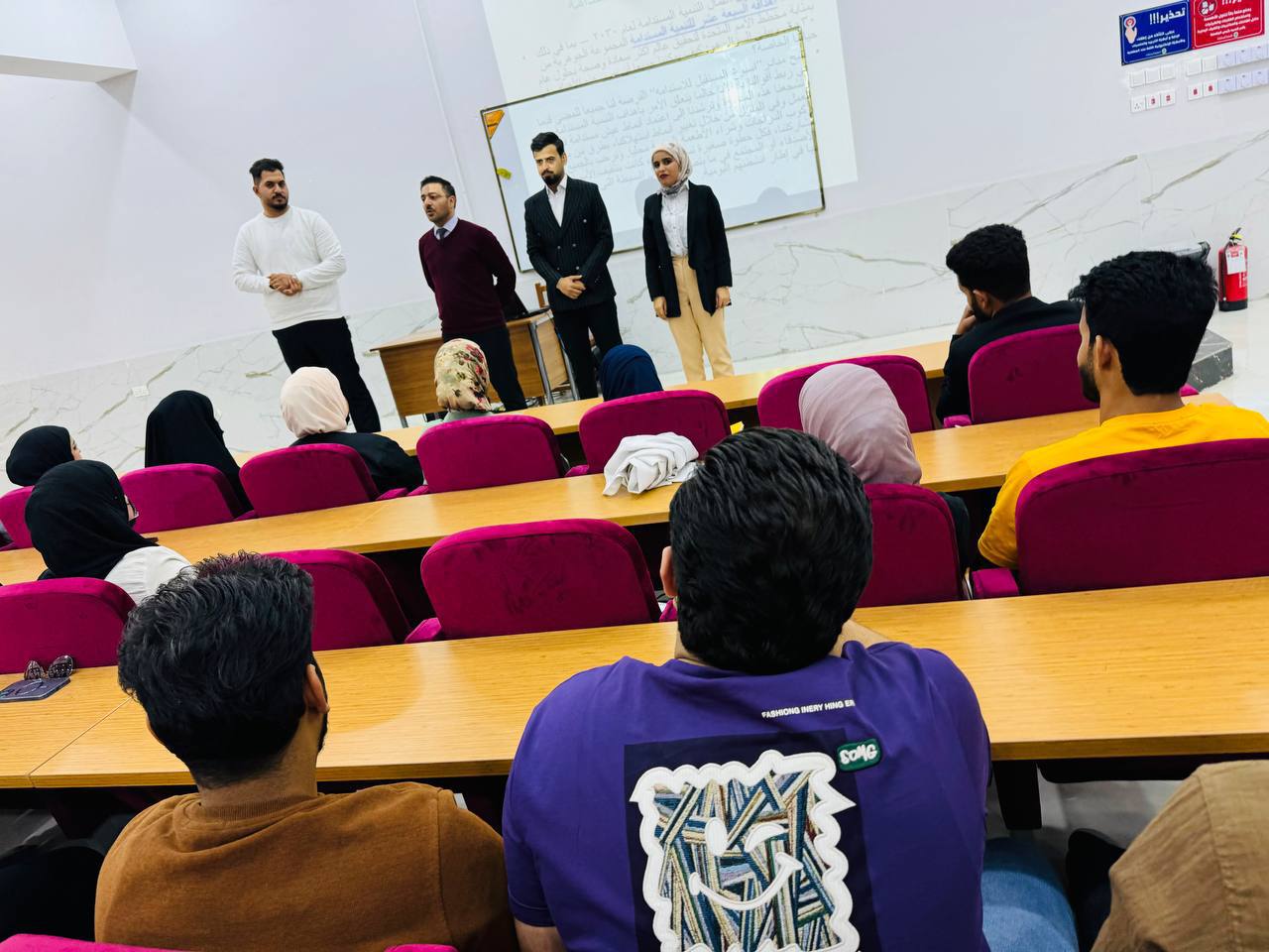 ورشة علمية بعنوان " الحياة تحت الماء" لقسم علوم الفيزياء الطبية 