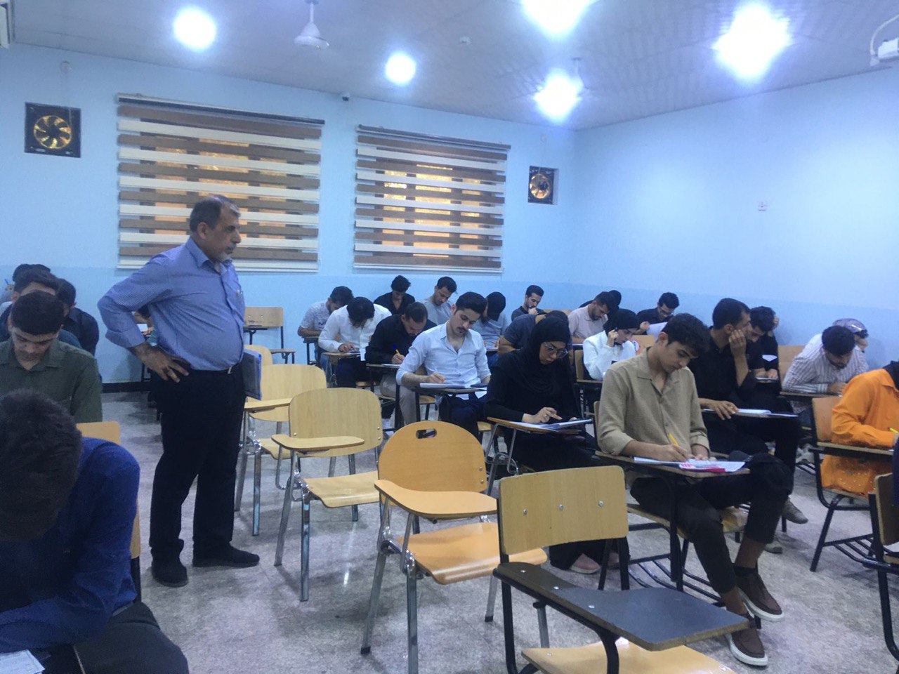 تغطية صورية للامتحانات المشتركة قسم الهندسة الكيمياوية والصناعات النفطية