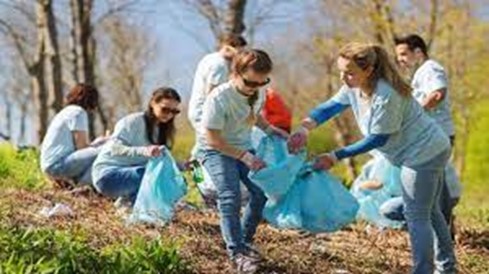 العمل التطوعي وأثره في تطوير المؤسسات التعليمية
