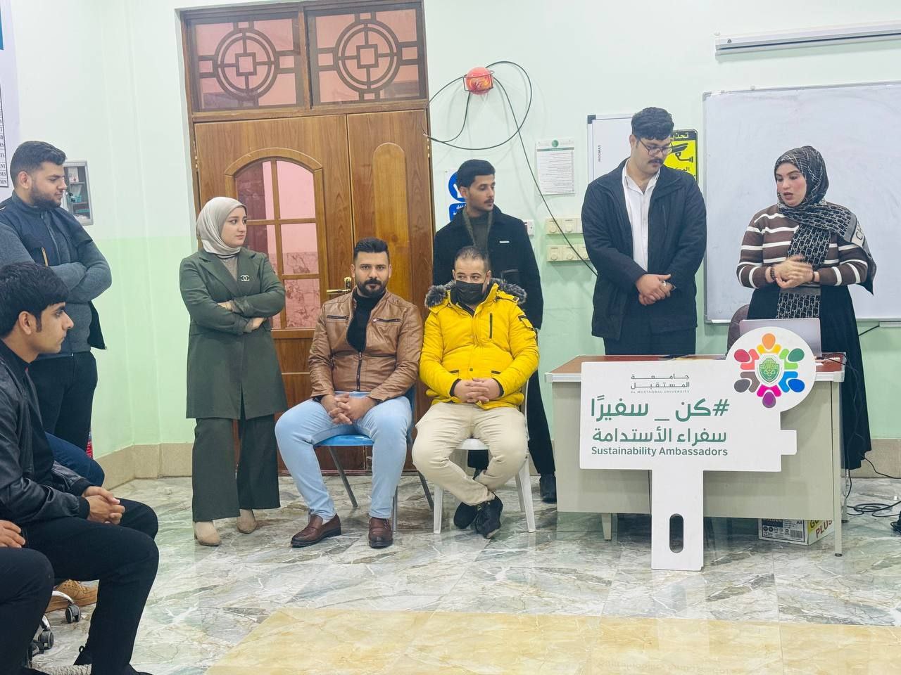 فريق SET ينظم ورشة علمية بعنوان "لحام الدوائر الإلكترونية والتعريف على القطع الإلكترونية"