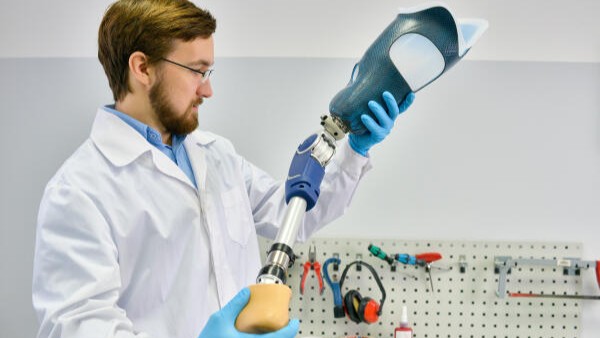 The Role of the Prosthetics and Orthotics Engineer in the Clinical Diagnosis of People with Disabilities