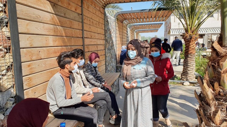 كلية المستقبل الجامعة تنظم حملة توعوية للوقاية من فايروس كورونا