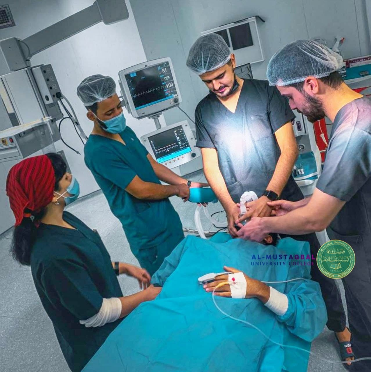جانب من التدريب الصيفي لطلبة كلية المستقبل الجامعة قسم تقنيات التخدير