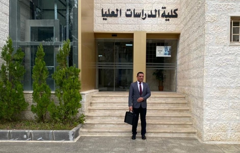 حصول تدريسي في كلية المستقبل الجامعة  على كتاب شكر وتقدير من سيادة رئيس المحكمة الاتحادية العليا في العراق 