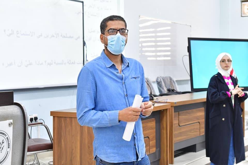 Medical Labs Techniques Department Organizes a Seminar Entitled “Integrating Youth into the Process of Planning & Preparing the General Budget”