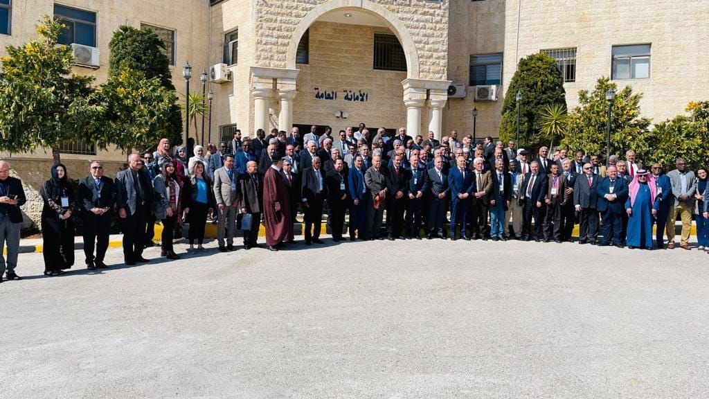 كلية المستقبل الجامعة تشارك  في اعمال الدورة 54  اتحاد الجامعات العربية في المملكة الاردنية الهاشمية …